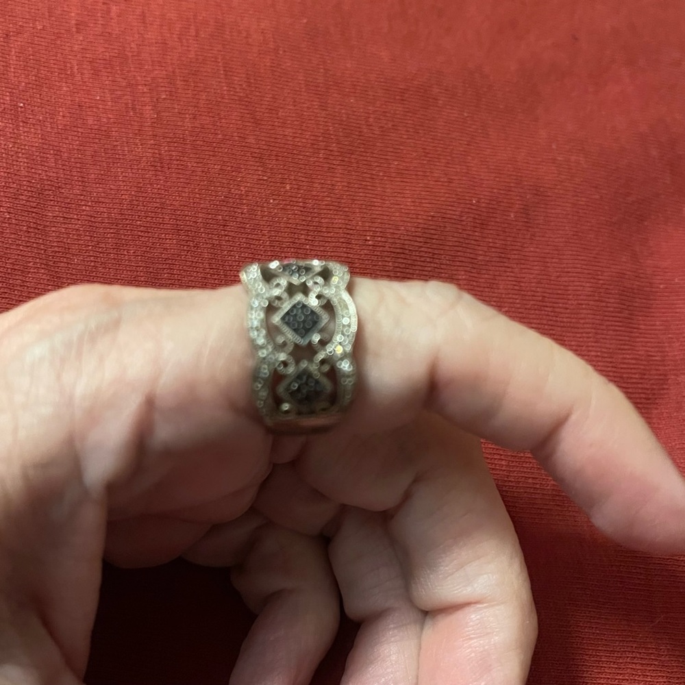 Neil Lane .925 ring with black and white diamonds